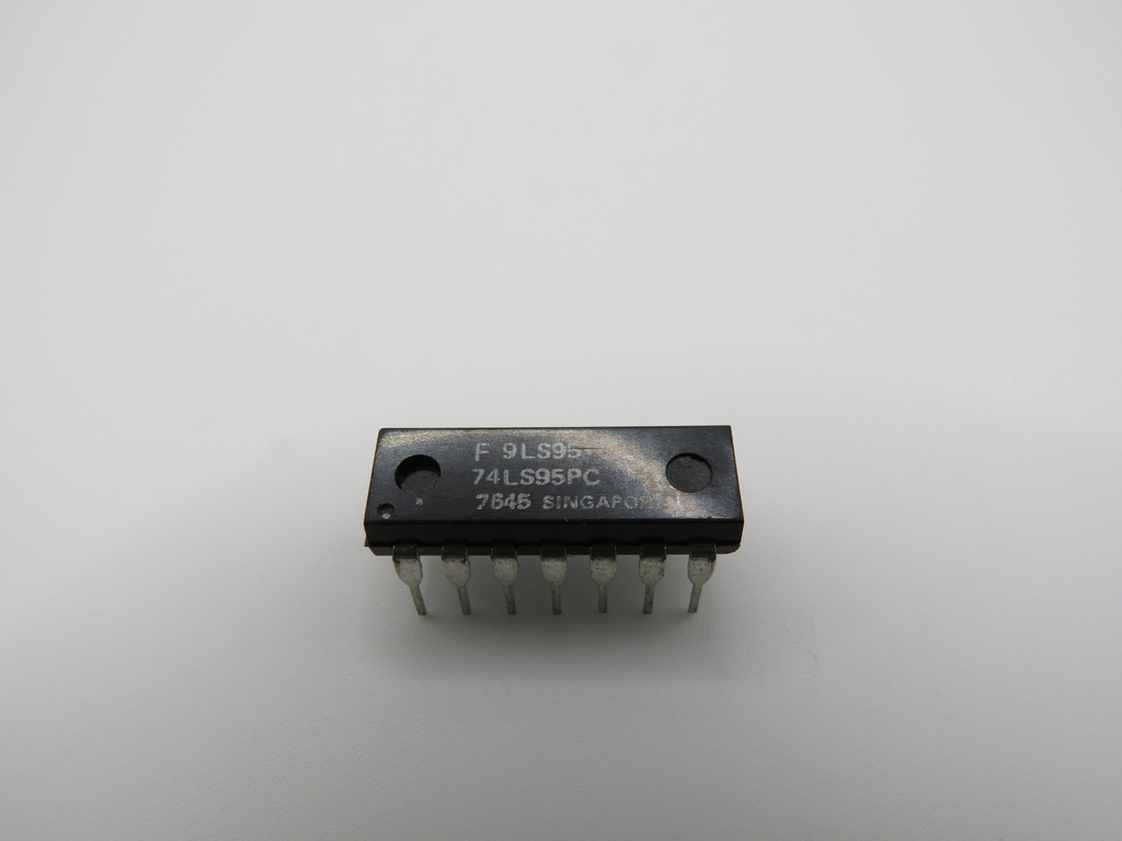 74CS95PC