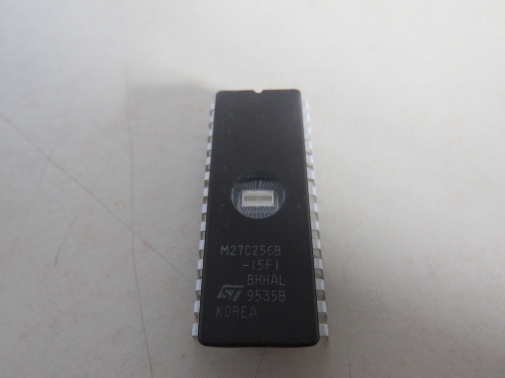 N27C256B-15F1